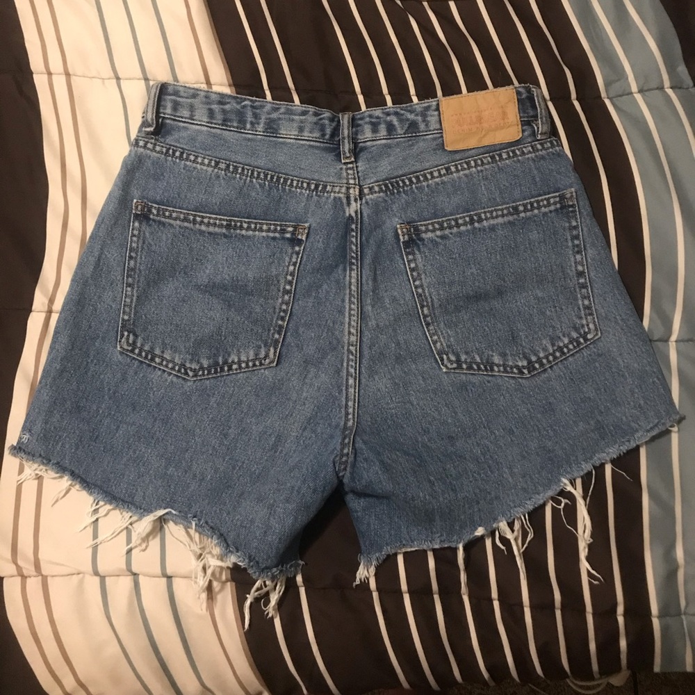Jean shorts - Picture 2 of 4
